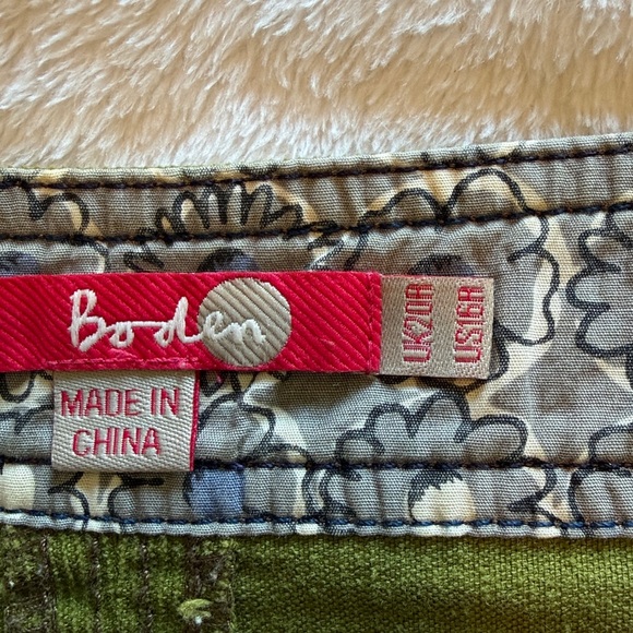 Boden apple  Green Mini Skirt sz 16 corduroy - Picture 5 of 8